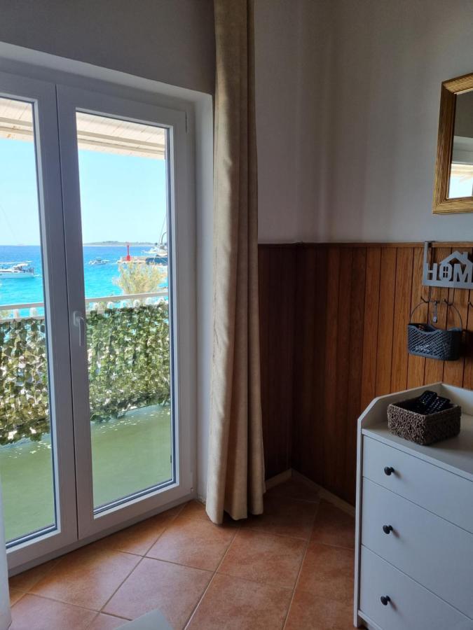 Apartman Smoljic 4+2 Primošten Eksteriør billede